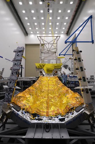 실적 발표를 볼 때 투자자 순서는 이렇게 잡으면 편합니다 관련 이미지 - James Webb Space Telescope Sunshield Tests